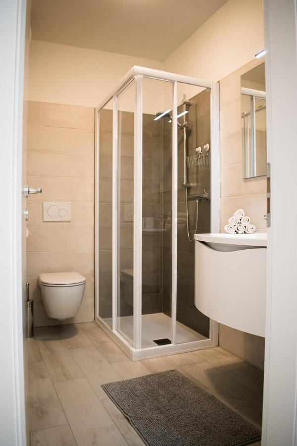 Ca Rita Apartments Malcesine Bagian luar foto