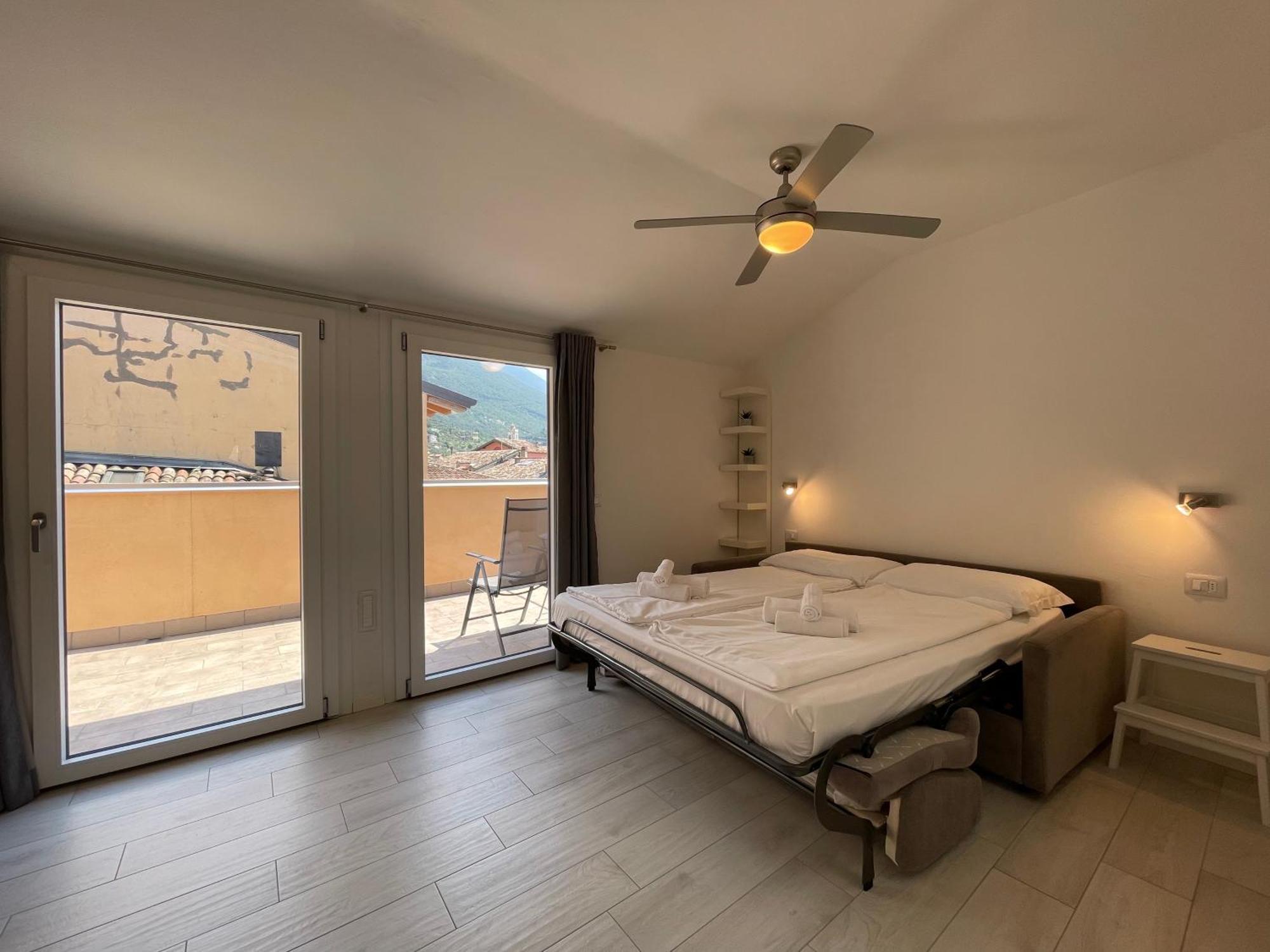 Ca Rita Apartments Malcesine Bagian luar foto